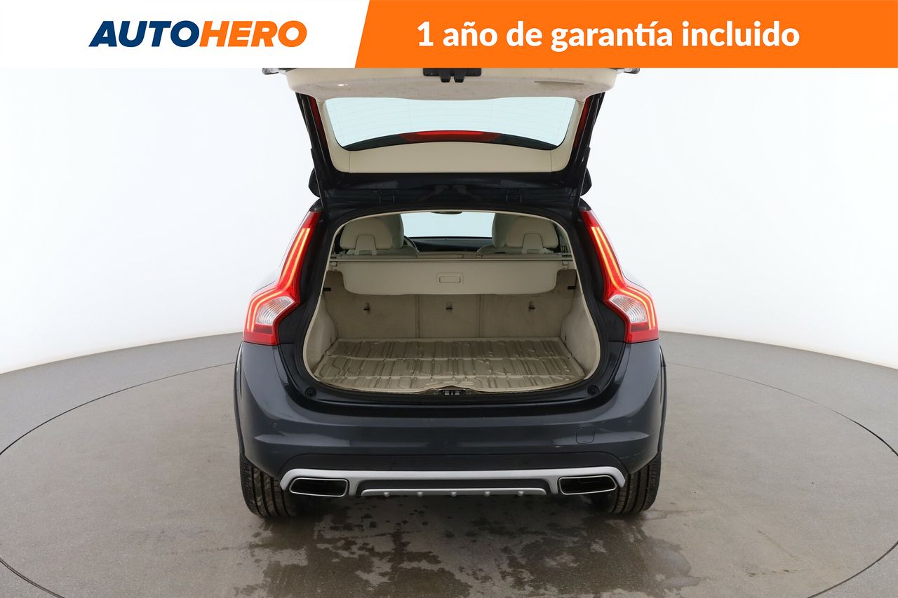 Foto Volvo V60 Cross Country 18