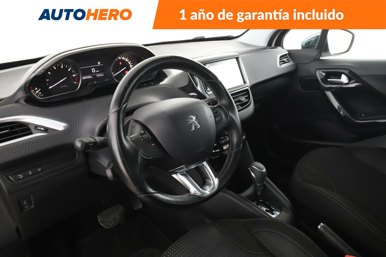 Foto Peugeot 208 12