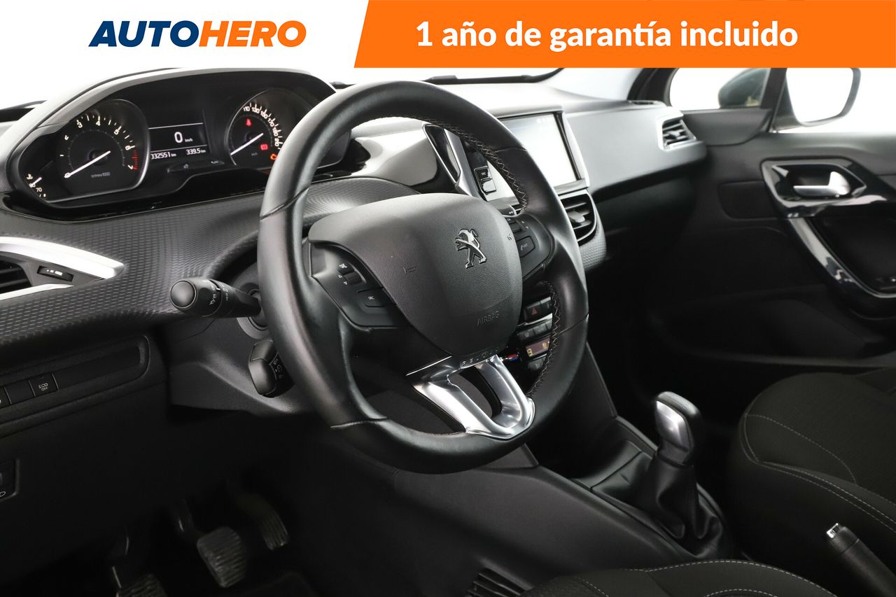 Foto Peugeot 208 12