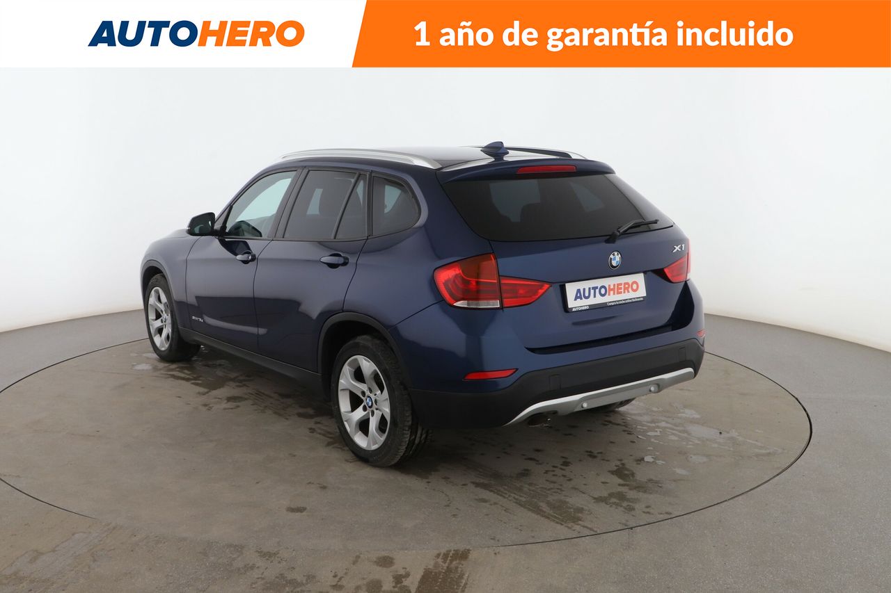 Foto BMW X1 4