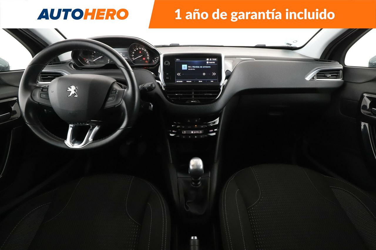 Foto Peugeot 208 13