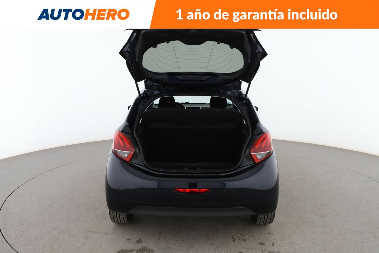 Foto Peugeot 208 17