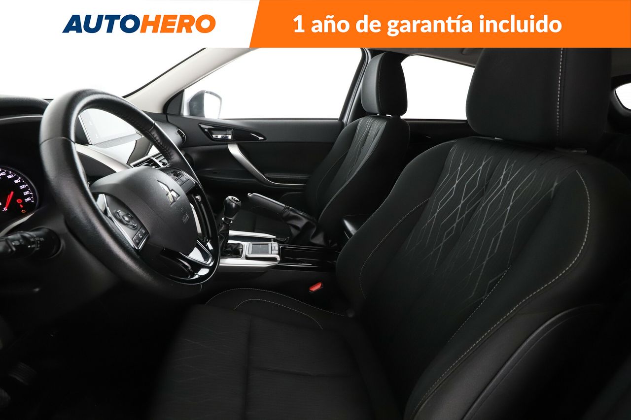 Foto Mitsubishi Eclipse Cross 11