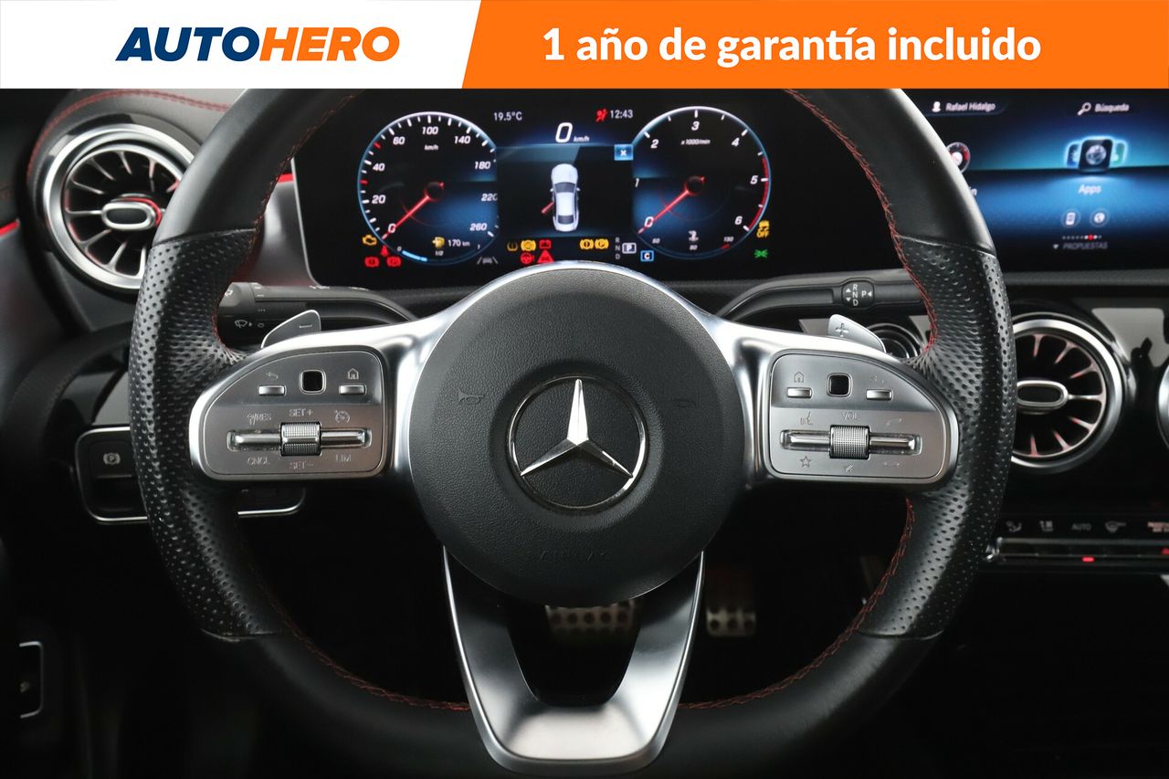 Foto Mercedes-Benz Clase CLA 20