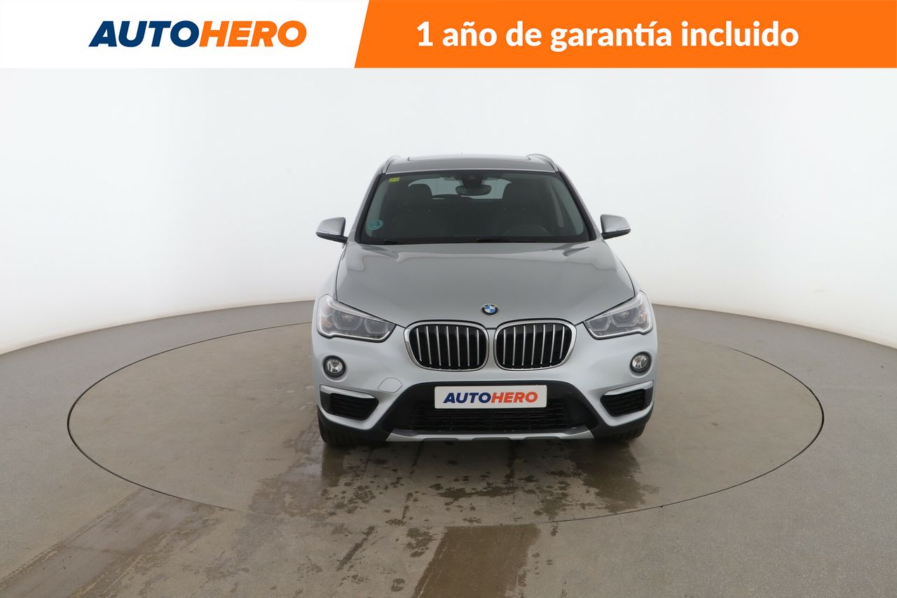 Foto BMW X1 9