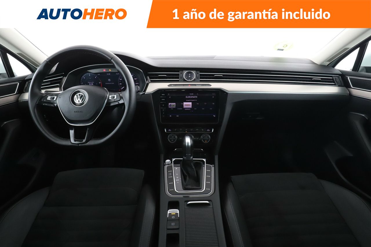 Foto Volkswagen Passat 13