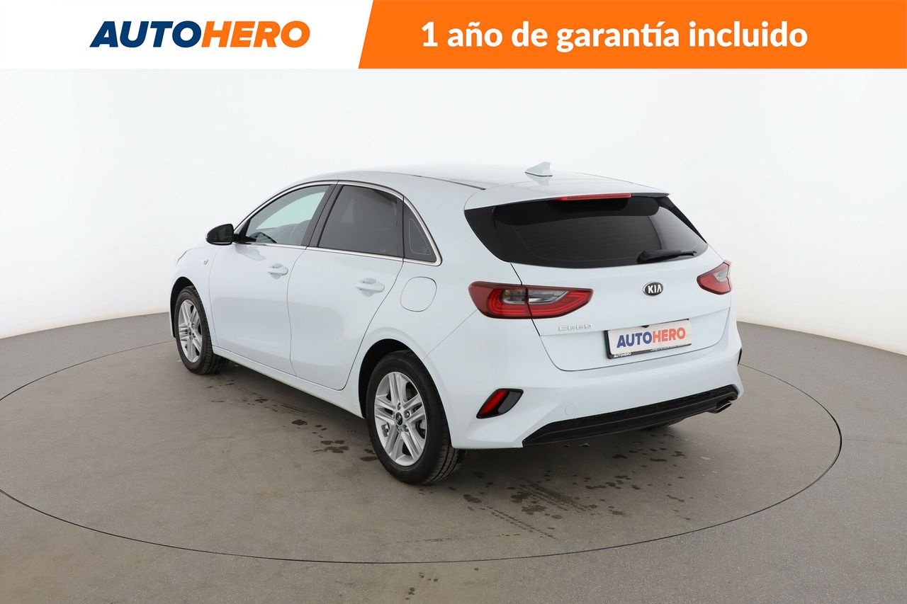 Foto Kia Ceed 4