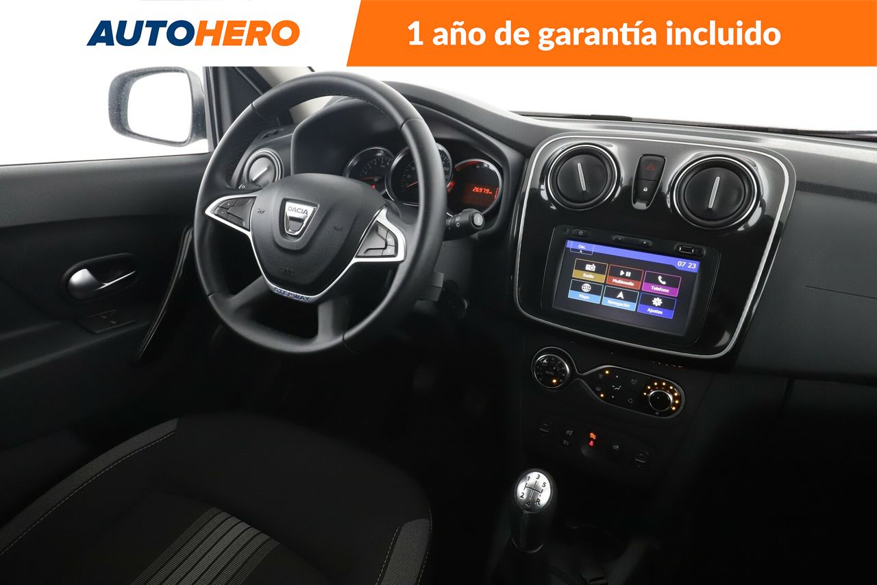 Foto Dacia Sandero 14