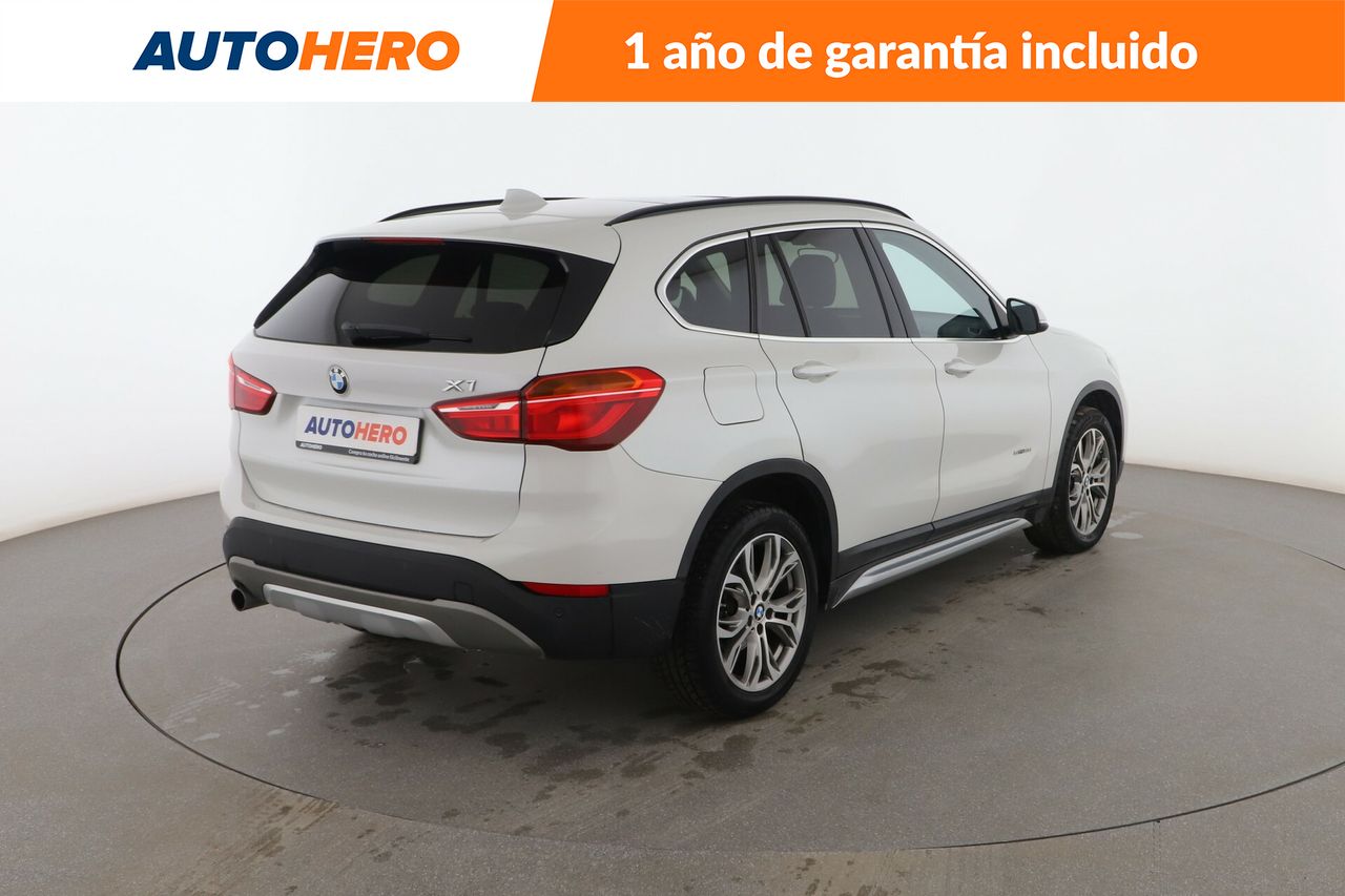 Foto BMW X1 6