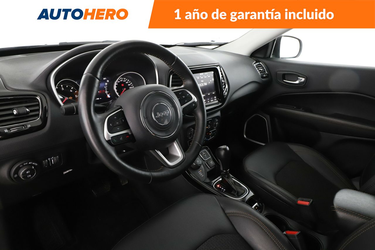 Foto Jeep Compass 12