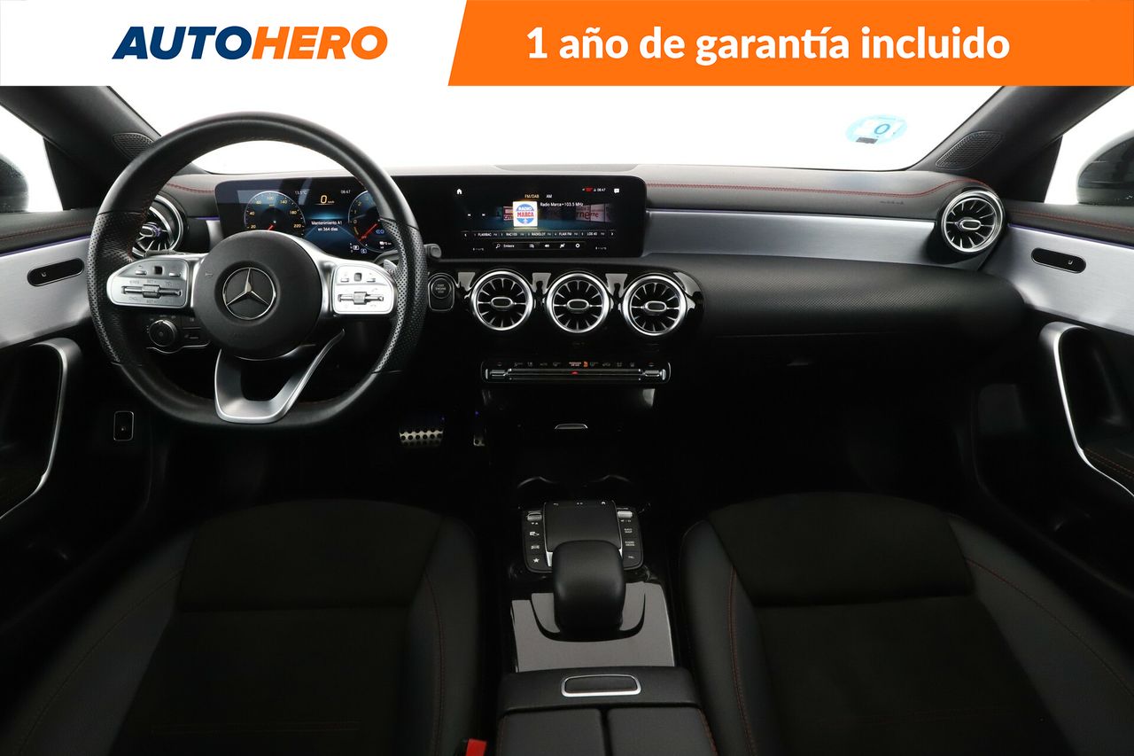 Foto Mercedes-Benz Clase CLA 14