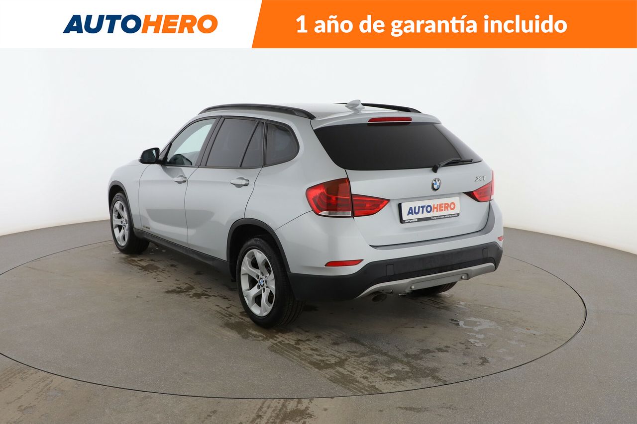 Foto BMW X1 4