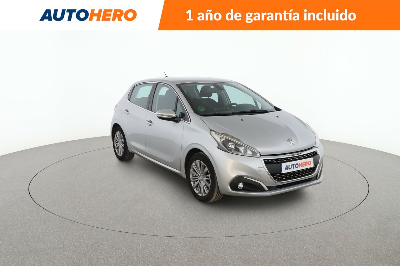 Foto Peugeot 208 8