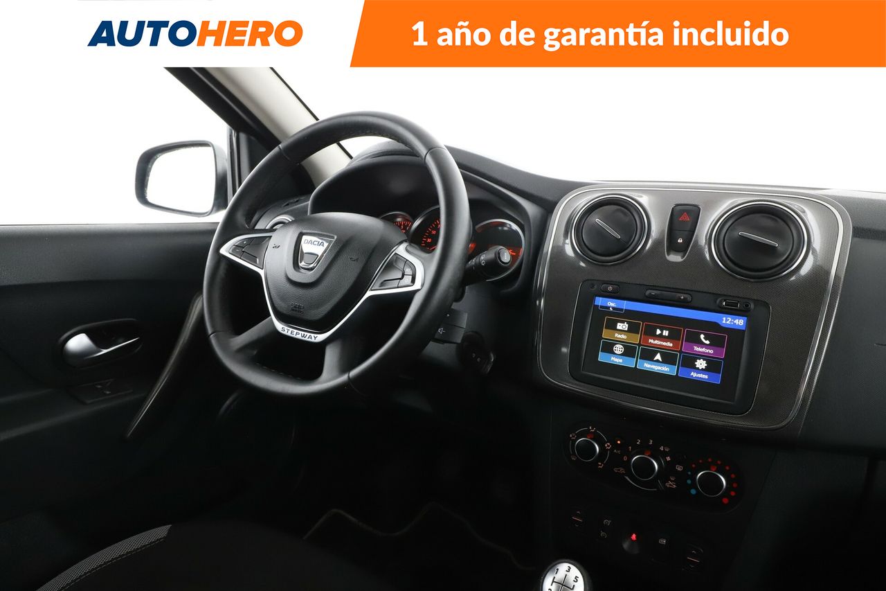 Foto Dacia Sandero 14