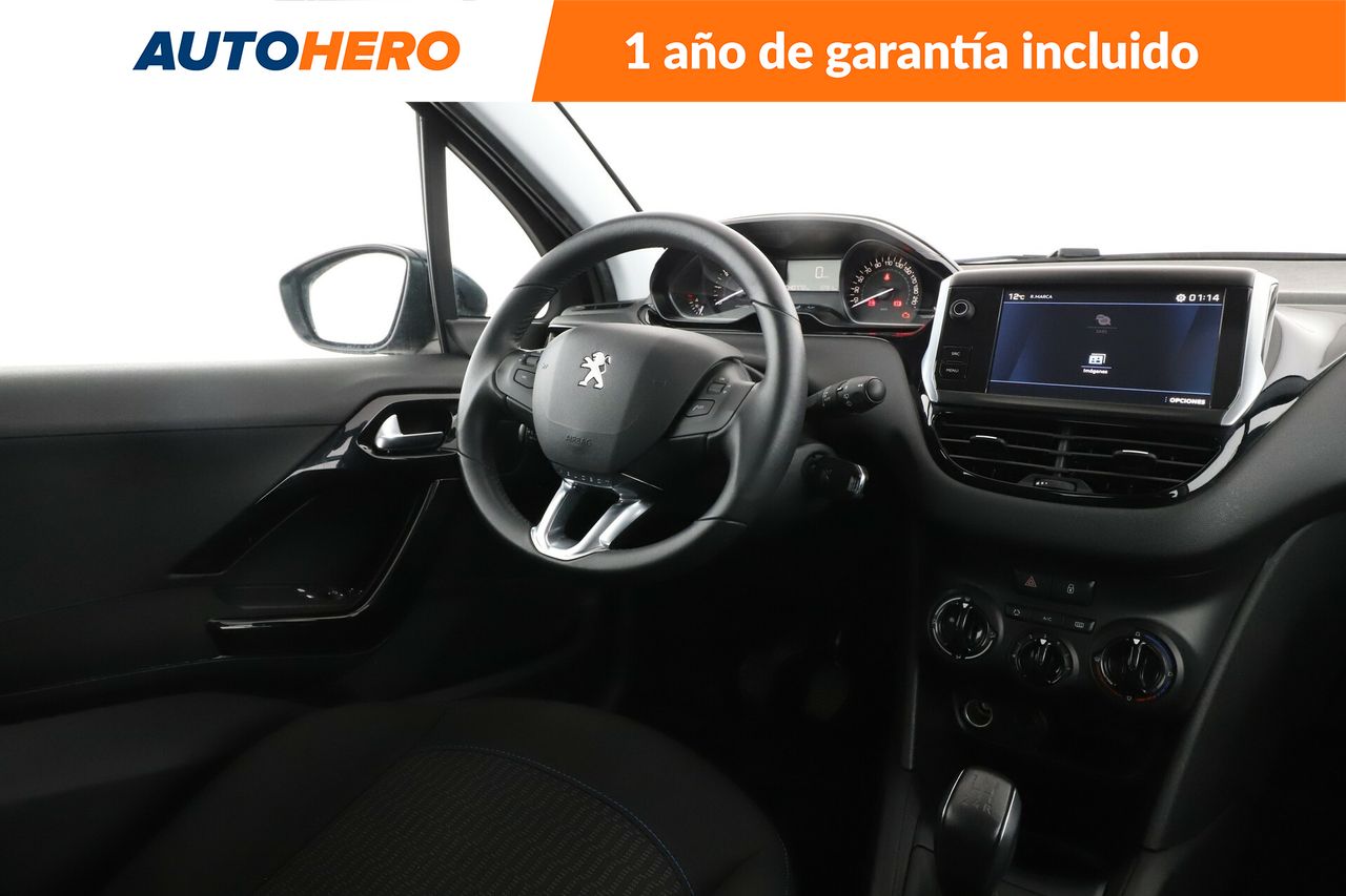 Foto Peugeot 208 14