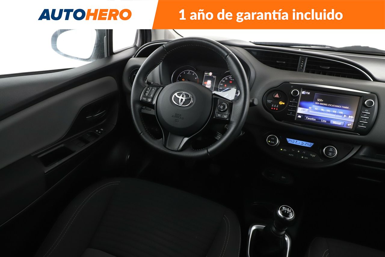 Foto Toyota Yaris 14