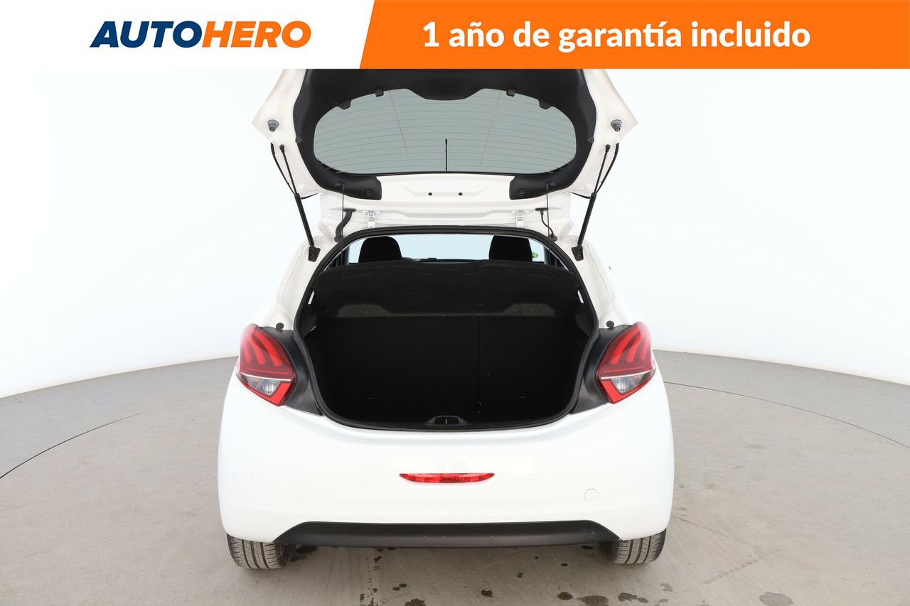 Foto Peugeot 208 18