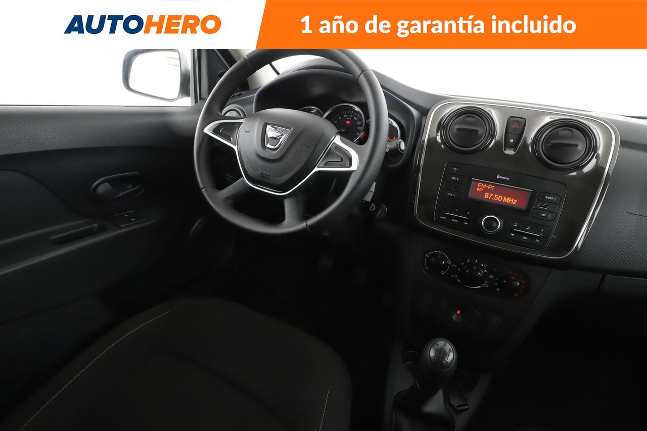 Foto Dacia Sandero 14