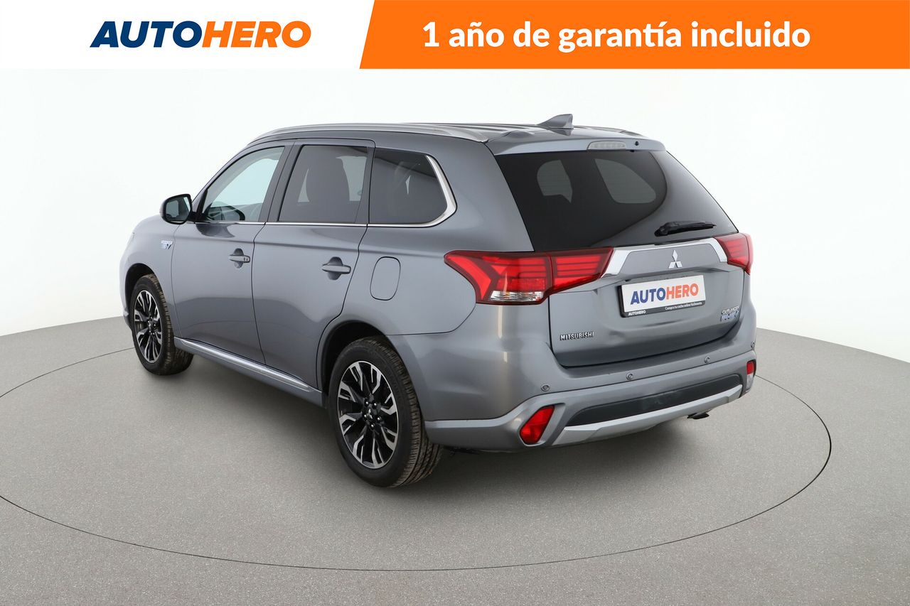 Foto Mitsubishi Outlander 4