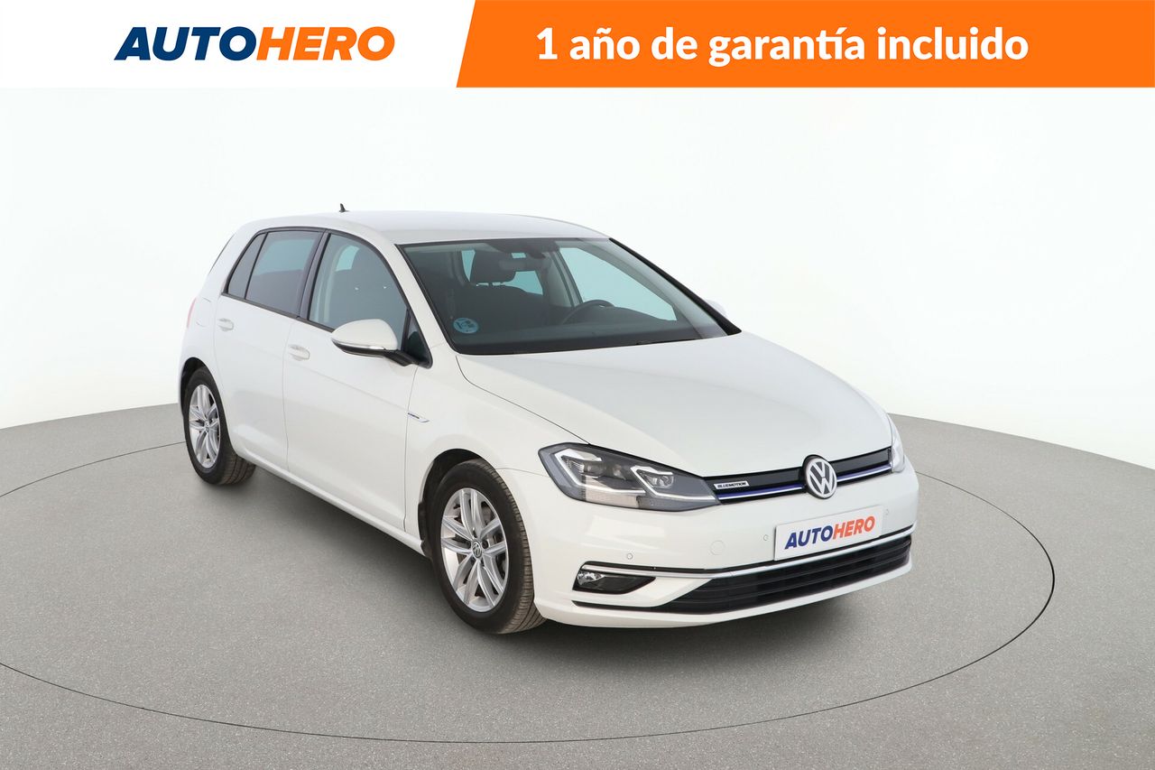 Foto Volkswagen Golf 8