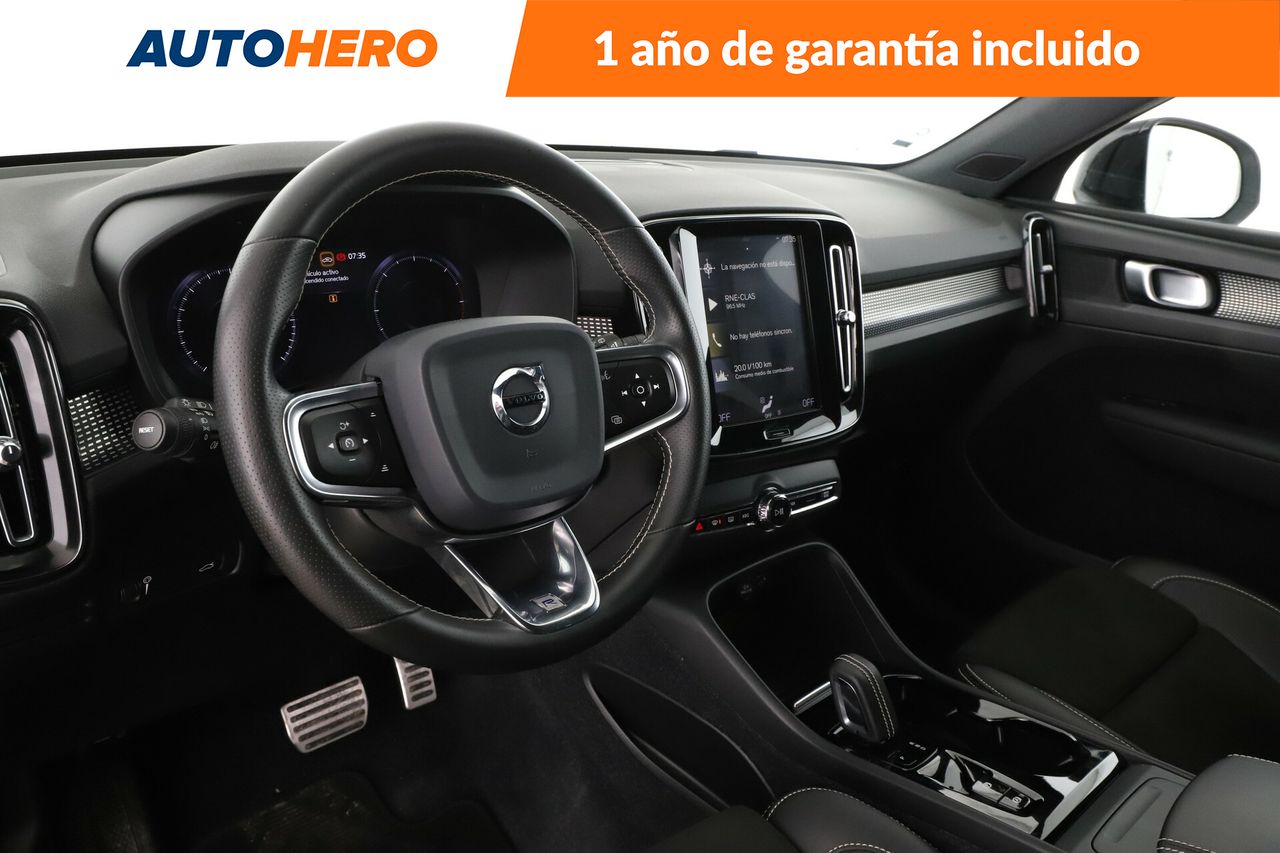 Foto Volvo XC40 12