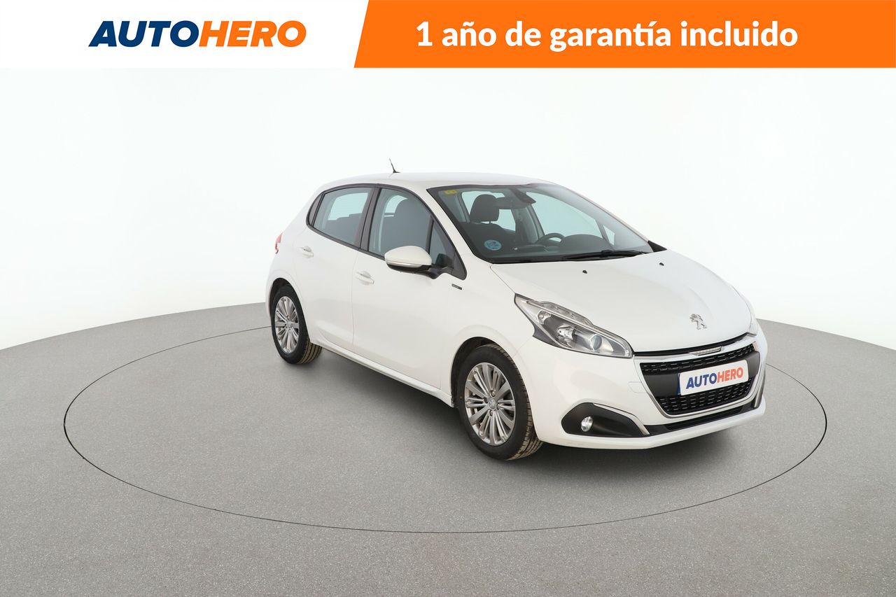 Foto Peugeot 208 8