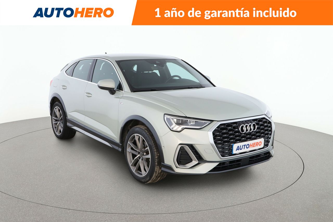 Foto Audi Q3 8