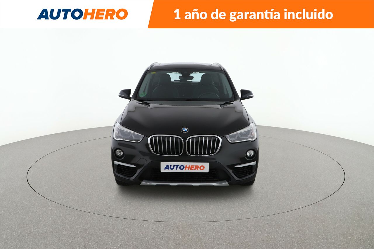 Foto BMW X1 9