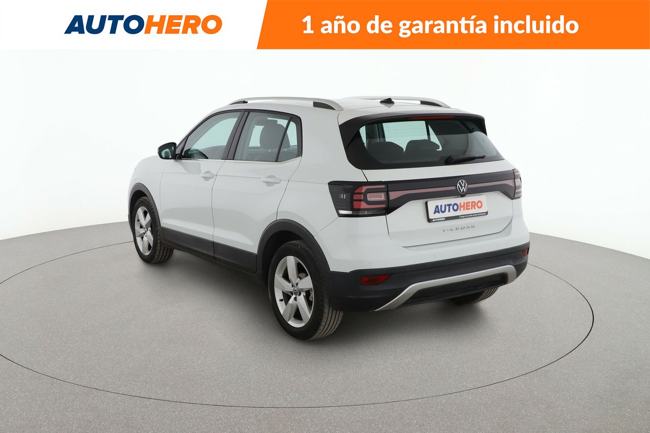 Foto Volkswagen T-Cross 4