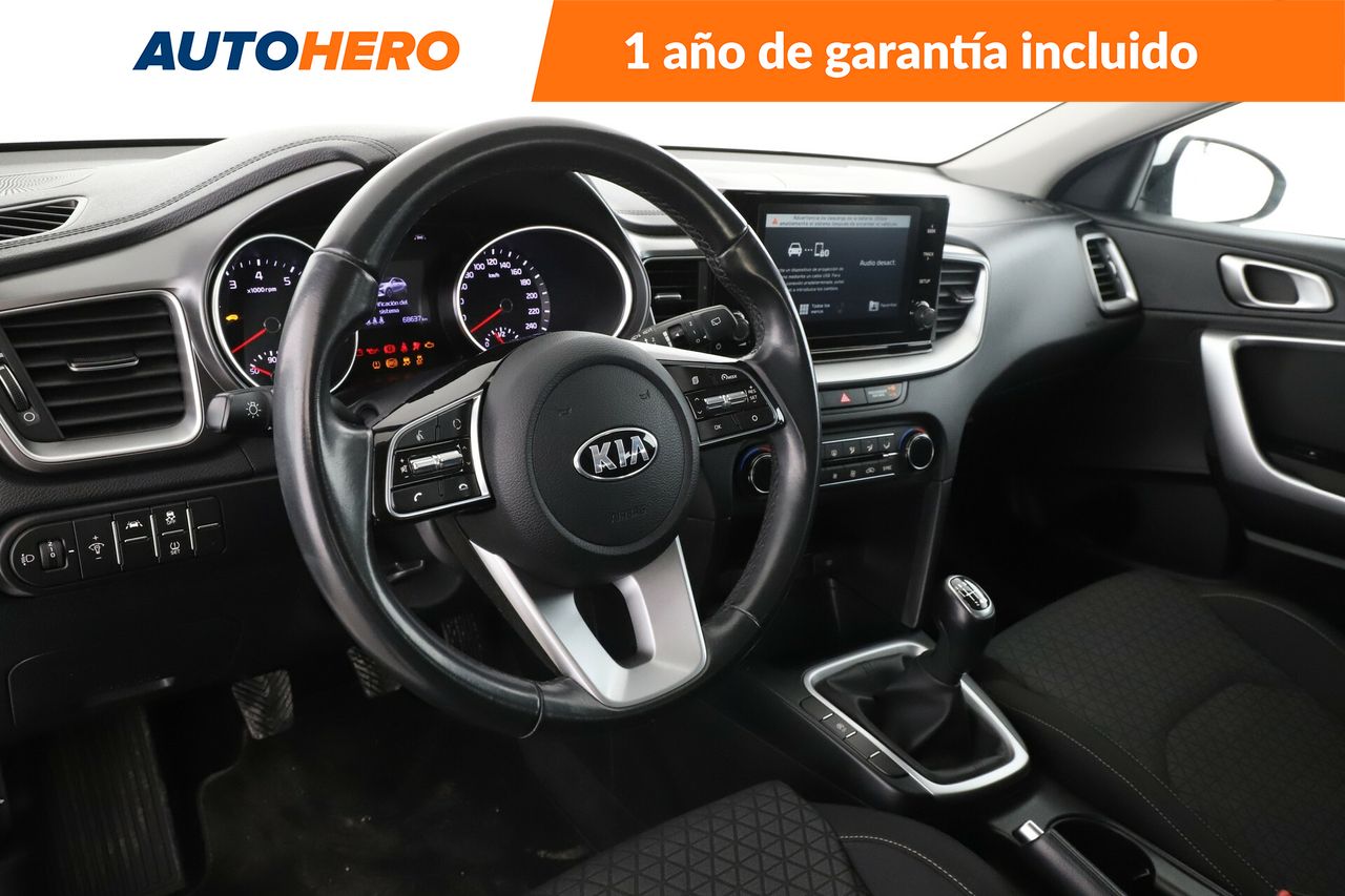 Foto Kia Ceed 12