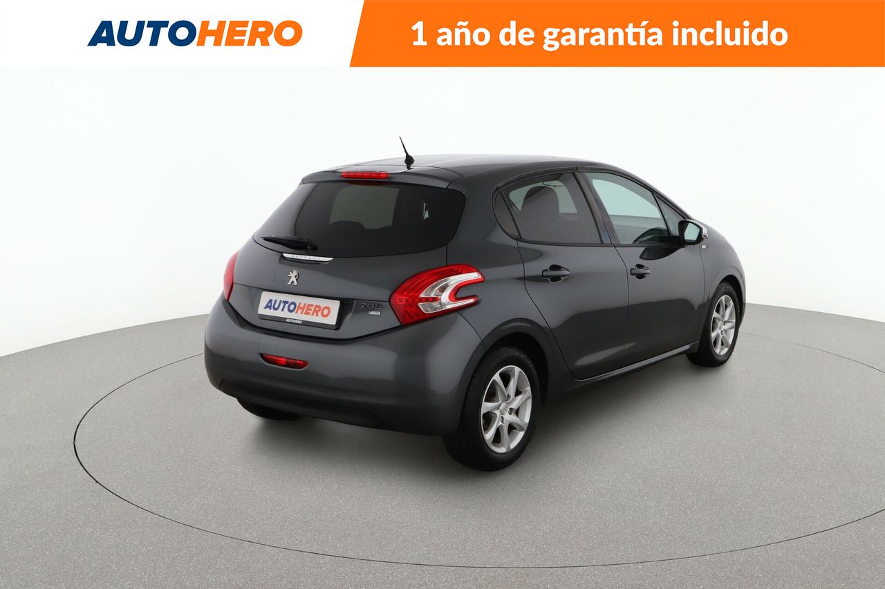 Foto Peugeot 208 6