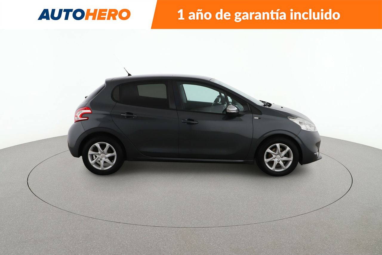 Foto Peugeot 208 7