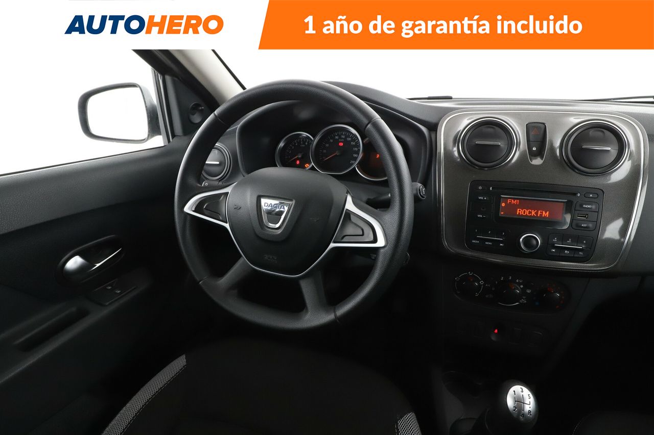 Foto Dacia Sandero 14