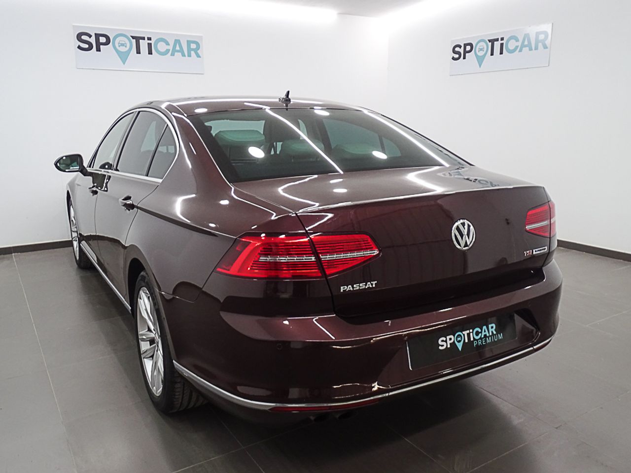 Foto Volkswagen Passat 18