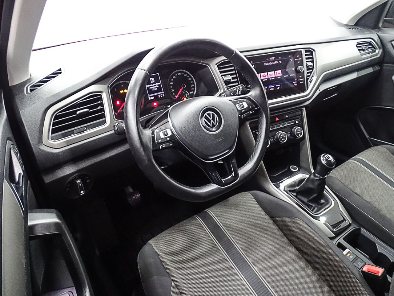 Foto Volkswagen T-Roc 22