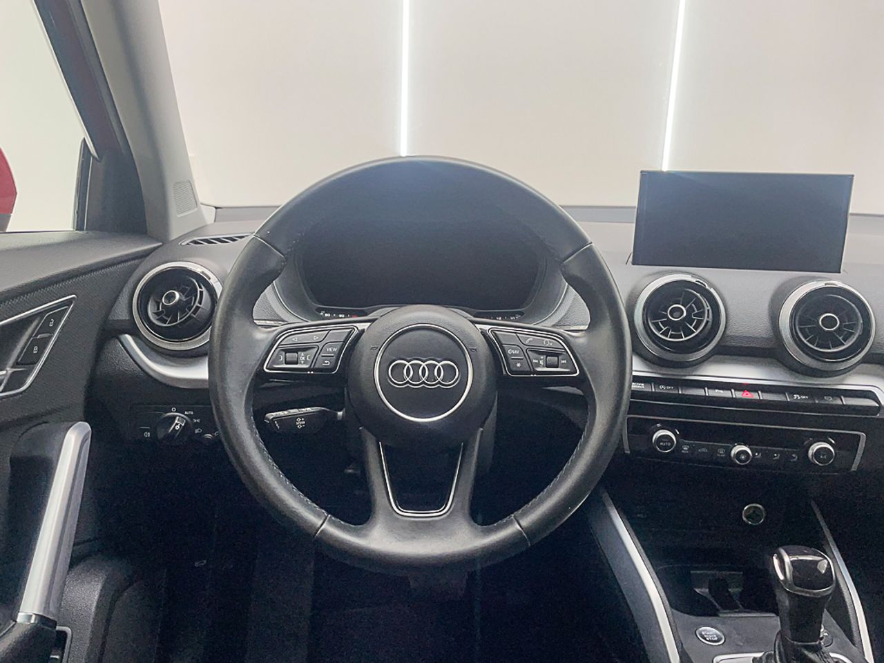 Foto Audi Q2 14