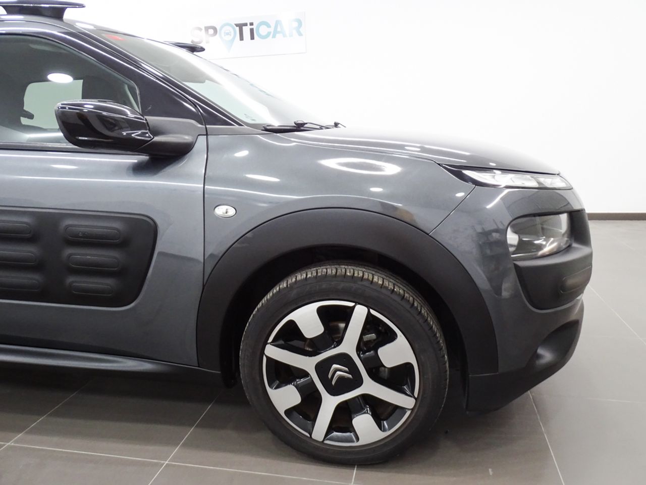 Foto Citroën C4 Cactus 12