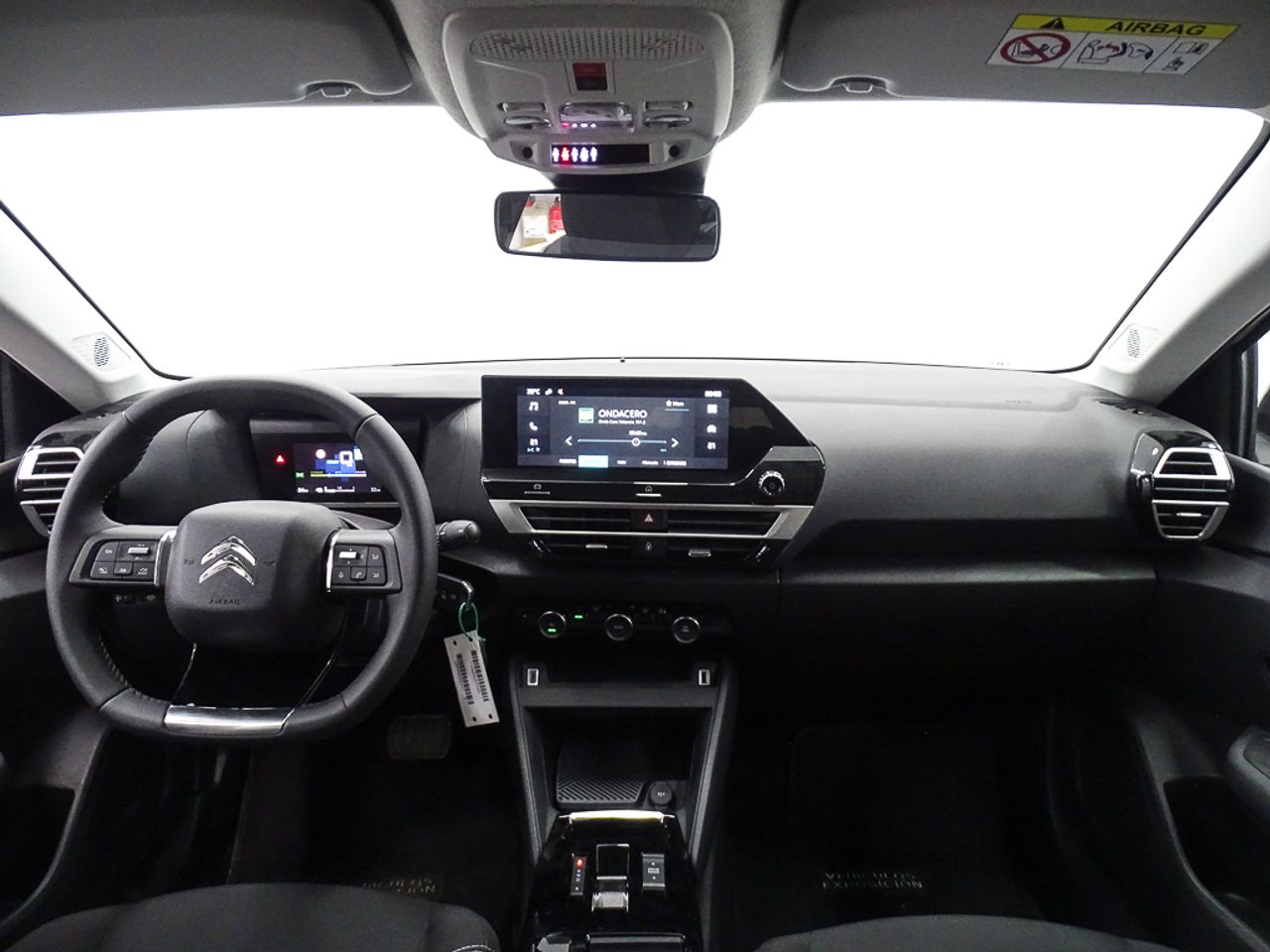 Foto Citroën ë-C4 8