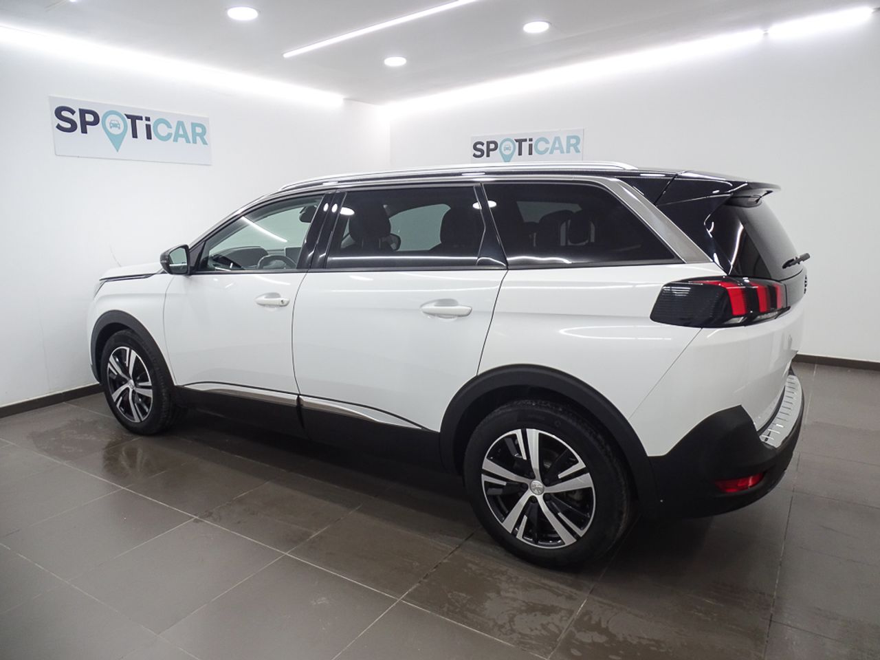 Foto Peugeot 5008 9