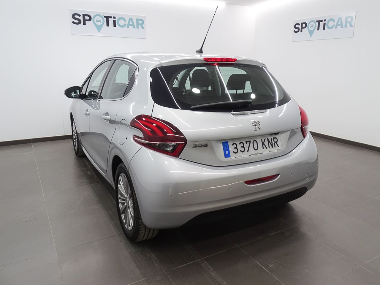 Foto Peugeot 208 8