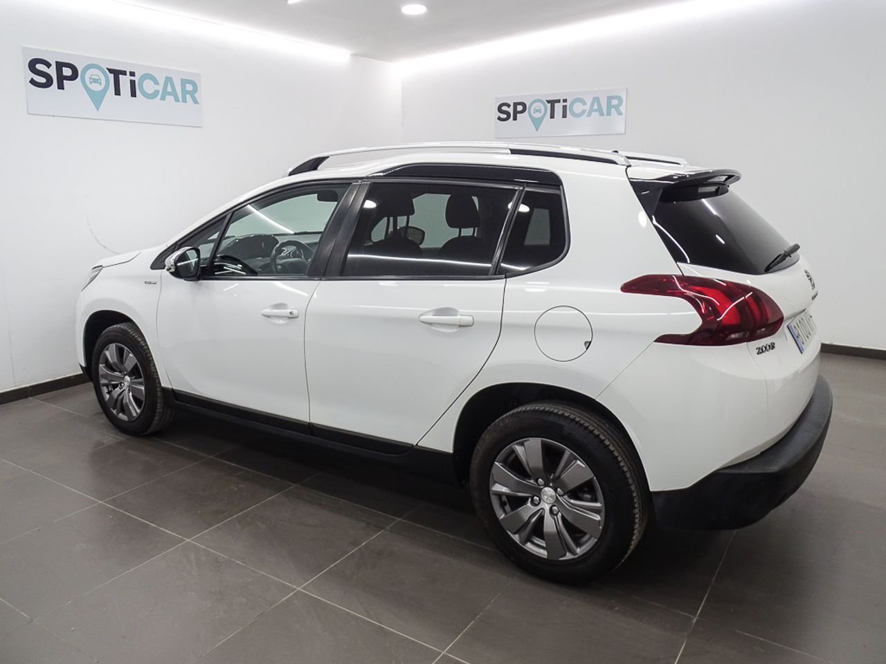 Foto Peugeot 2008 9