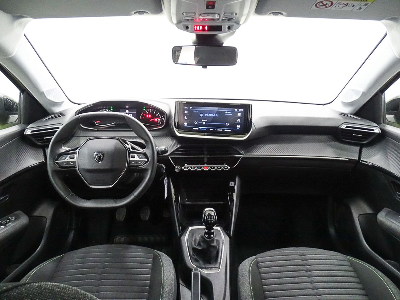 Foto Peugeot 208 14