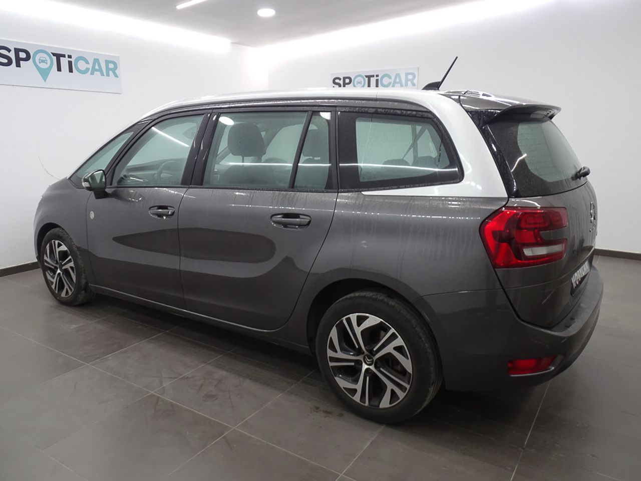 Foto Citroën Grand C4 SpaceTourer 9