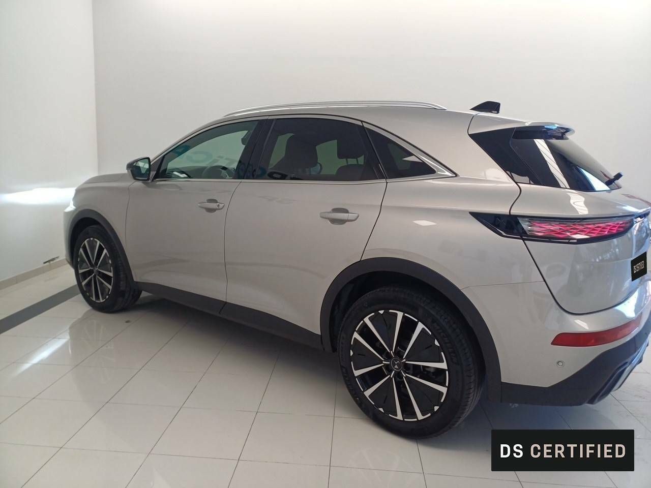 Foto DS Automobiles DS 7 Crossback 7