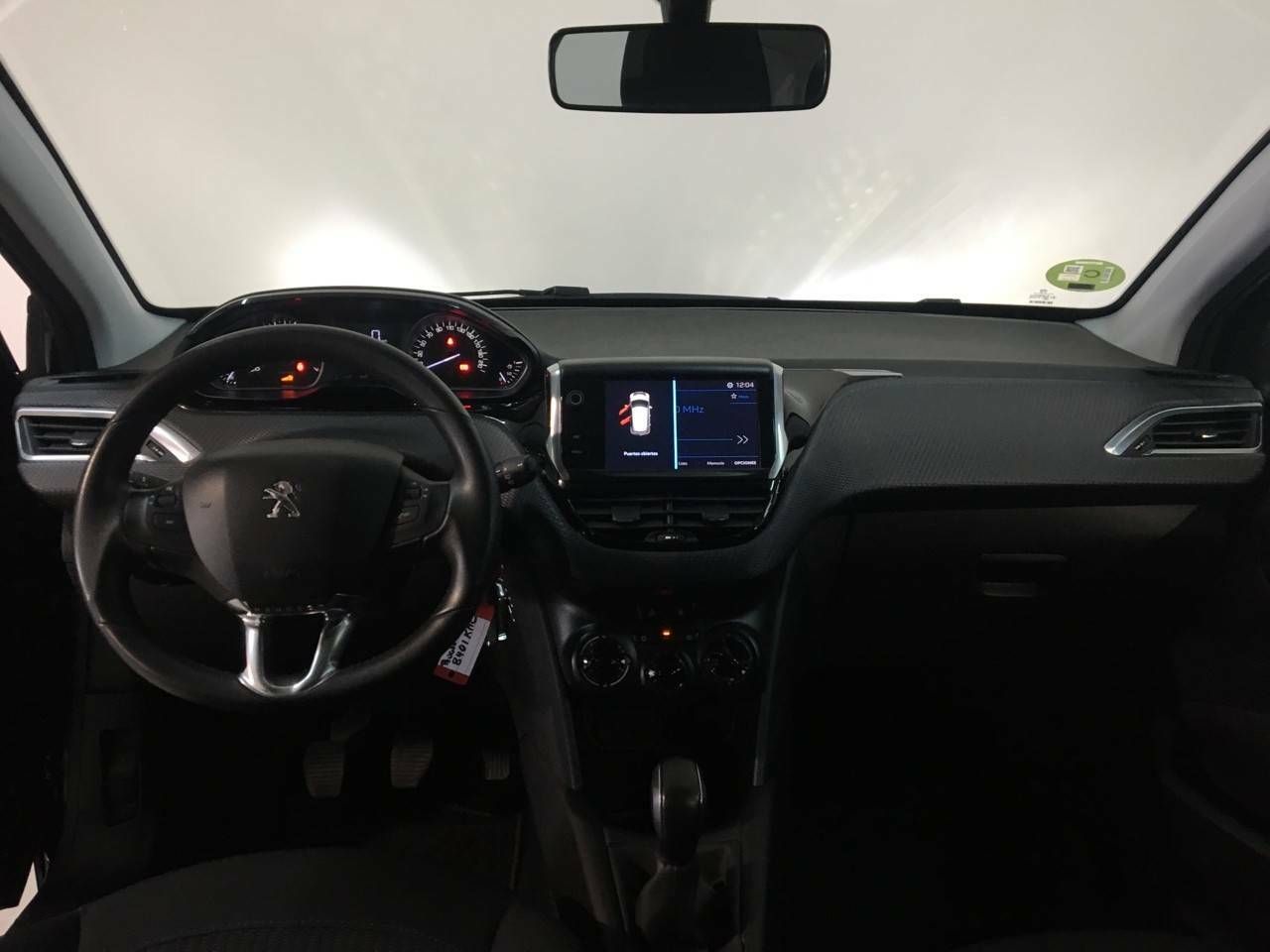 Foto Peugeot 208 8