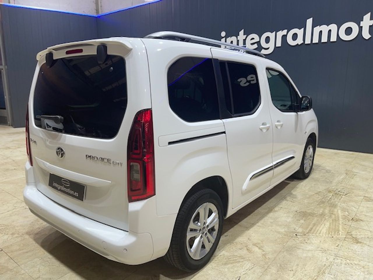 Foto Toyota Proace Verso 3