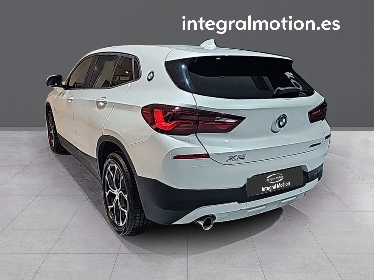 Foto BMW X2 4