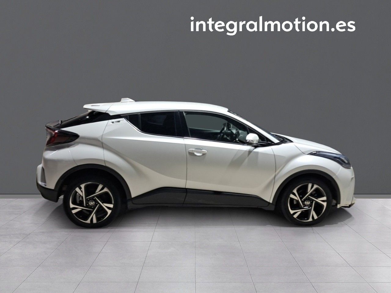 Foto Toyota C-HR 25