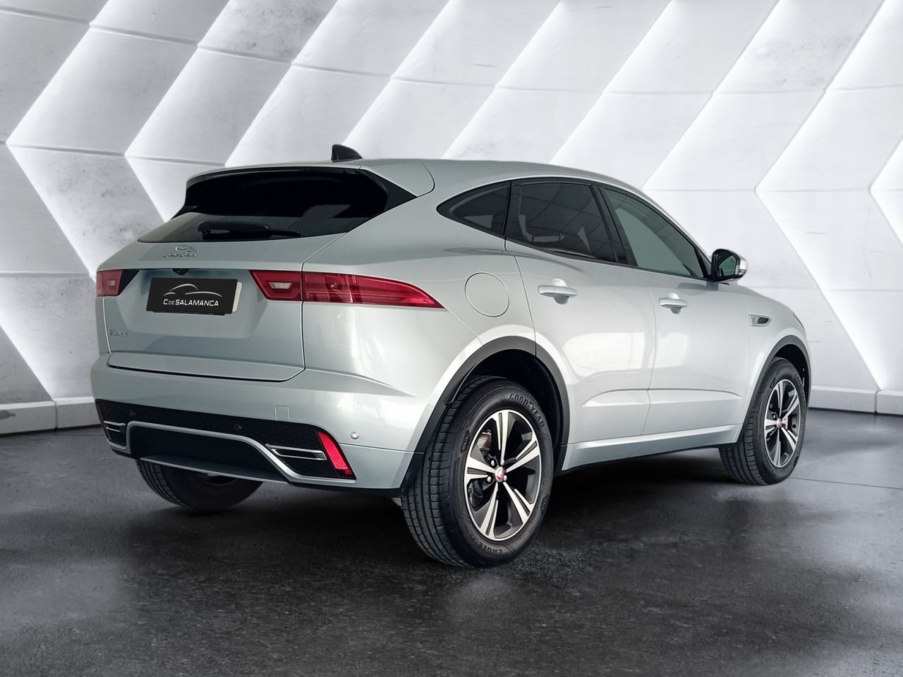 Foto Jaguar E-Pace 2