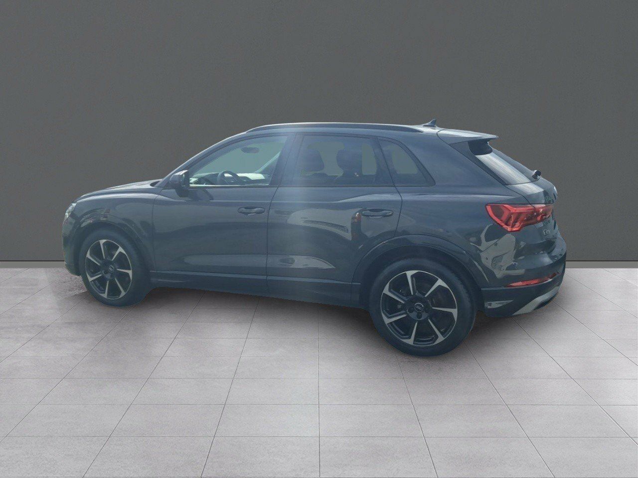 Foto Audi Q3 24